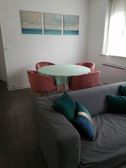 Appartement 2 Chambres A 3 Min A Pied De La Plage Saint-Valery-en-Caux Exteriör bild